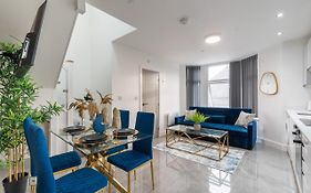 Cardiff Luxe Living Apartments